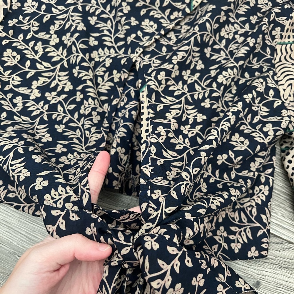 Earthbound top - Picture 5 of 7